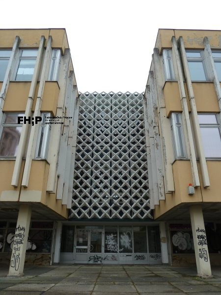 FHP11061 FES Außenansicht Stern-Fassade